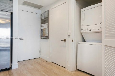 Copropriété à vendre à Miami, Floride: 1 chambre, 55.09 m2 № 1996602 - photo 5
