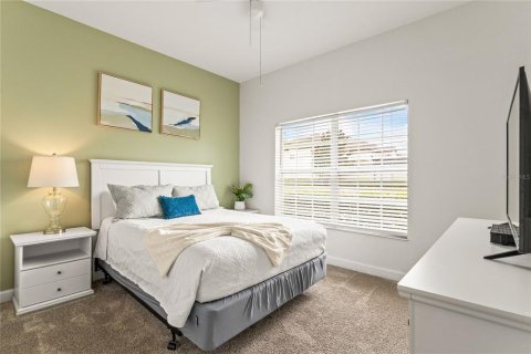 Townhouse in STOREY LAKE in Kissimmee, Florida 5 bedrooms, 197.7 sq.m. № 1797285 - photo 24