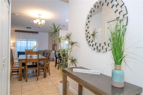 Townhouse in STOREY LAKE in Kissimmee, Florida 5 bedrooms, 197.7 sq.m. № 1797285 - photo 11