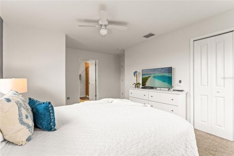 Townhouse in STOREY LAKE in Kissimmee, Florida 5 bedrooms, 197.7 sq.m. № 1797285 - photo 25
