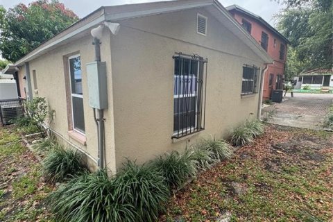 Casa en alquiler en Tampa, Florida, 2 dormitorios, 102.19 m2 № 2118263 - foto 28