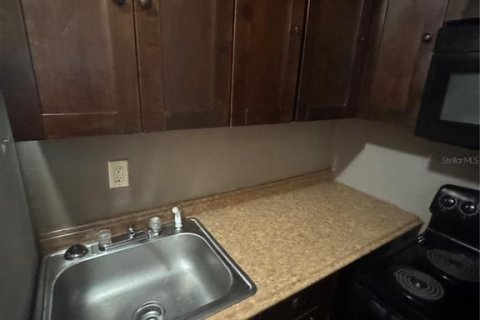 Casa en alquiler en Tampa, Florida, 2 dormitorios, 102.19 m2 № 2118263 - foto 19