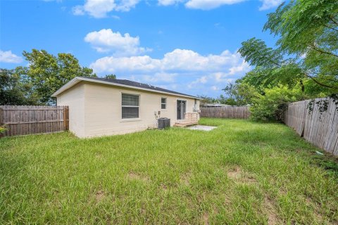 Villa ou maison à louer à New Port Richey, Floride: 3 chambres, 111.48 m2 № 1901609 - photo 15