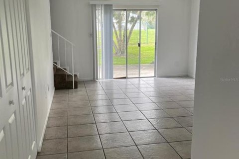 Adosado en alquiler en Ocala, Florida, 2 dormitorios, 88.44 m2 № 1900499 - foto 4