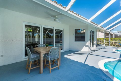 Villa ou maison à vendre à Pembroke Pines, Floride: 4 chambres, 252.32 m2 № 1964501 - photo 25