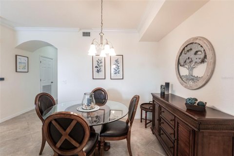 Condo in Bradenton, Florida, 2 bedrooms in LAKEWOOD NATIONAL  № 1774655 - photo 17
