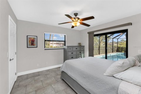 Villa ou maison à vendre à Punta Gorda, Floride: 3 chambres, 182.92 m2 № 2437256 - photo 21