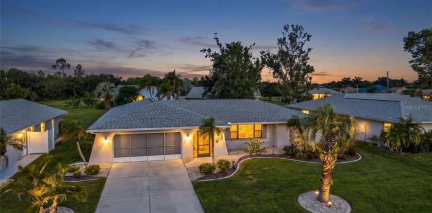 Villa ou maison à Punta Gorda, Floride 3 chambres, 182.92 m2 № 2437256