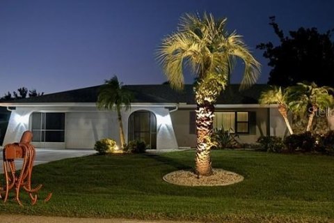 Villa ou maison à vendre à Punta Gorda, Floride: 3 chambres, 182.92 m2 № 2437256 - photo 25