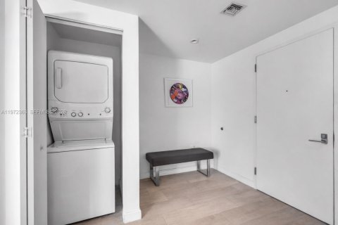 Copropriété à vendre à Miami, Floride: 2 chambres, 95.32 m2 № 2033857 - photo 27