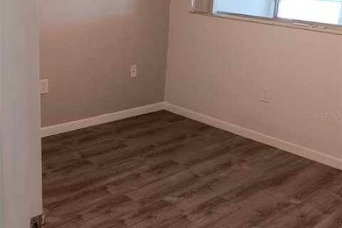 Condominio en alquiler en Seminole, Florida, 2 dormitorios, 81.2 m2 № 2225751 - foto 14