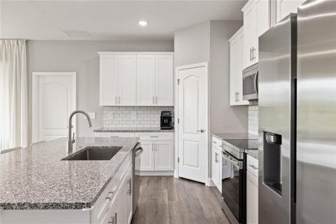Casa en venta en Port Charlotte, Florida, 4 dormitorios, 184.88 m2 № 1644674 - foto 7