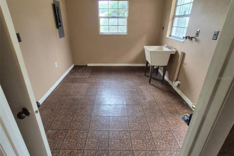 Villa ou maison à vendre à Umatilla, Floride: 4 chambres, 195.93 m2 № 2280421 - photo 20