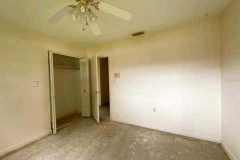 Villa ou maison à vendre à Umatilla, Floride: 4 chambres, 195.93 m2 № 2280421 - photo 13