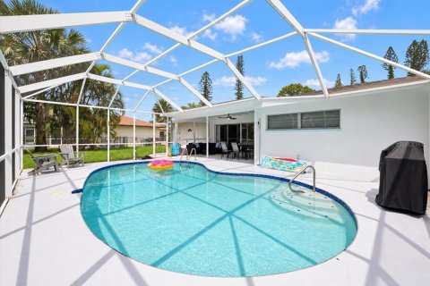 Casa en venta en Cape Coral, Florida, 3 dormitorios, 120.49 m2 № 2385888 - foto 30