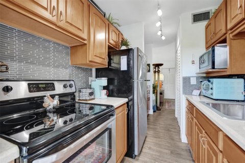 Studio in the Condo in Fort Lauderdale, Florida № 2154148 - photo 17