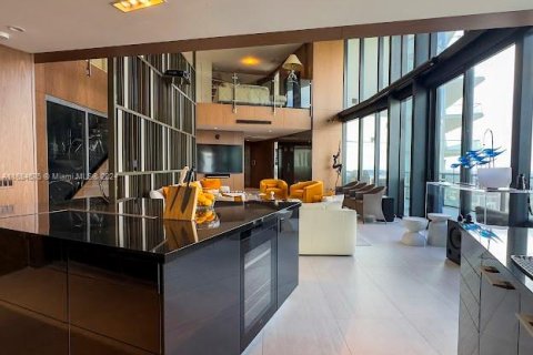 Condo in Sunny Isles Beach, Florida, 3 bedrooms  № 2037221 - photo 30