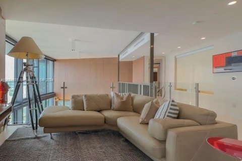 Condo in Sunny Isles Beach, Florida, 3 bedrooms  № 2037221 - photo 22