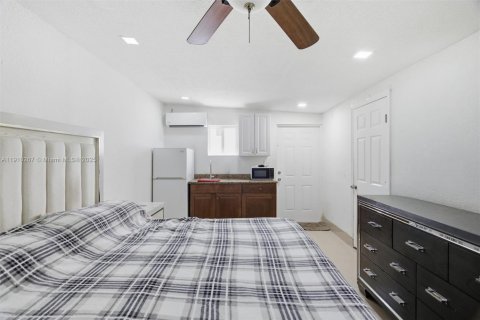 Villa ou maison à vendre à Miami Gardens, Floride: 4 chambres, 142.6 m2 № 1966451 - photo 19