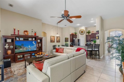 Villa ou maison à vendre à Apopka, Floride: 4 chambres, 211.82 m2 № 2149338 - photo 12