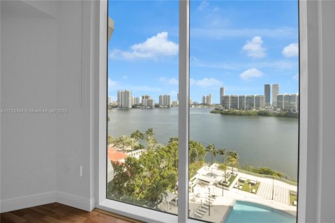 Copropriété à vendre à Aventura, Floride: 2 chambres, 185.9 m2 № 1958458 - photo 14