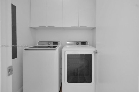 Copropriété à vendre à Aventura, Floride: 2 chambres, 185.9 m2 № 1958458 - photo 18