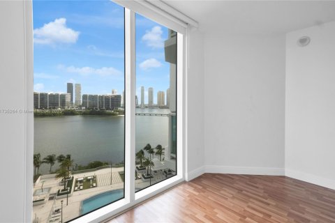 Copropriété à vendre à Aventura, Floride: 2 chambres, 185.9 m2 № 1958458 - photo 16