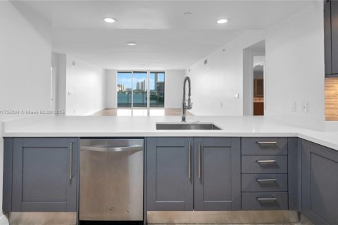 Copropriété à vendre à Aventura, Floride: 2 chambres, 185.9 m2 № 1958458 - photo 7