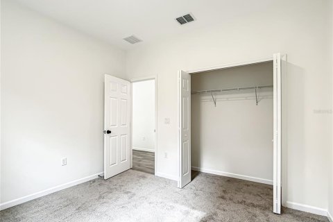 House in Ocala, Florida 3 bedrooms, 152.55 sq.m. № 2212252 - photo 23
