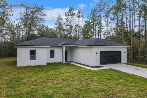 House in Ocala, Florida 3 bedrooms, 152.55 sq.m. № 2212252 - photo 2