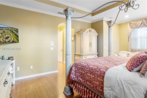 Купить виллу или дом в Пемброк-Пайнс, Флорида 5 спален, 338.72м2, № 1982572 - фото 12