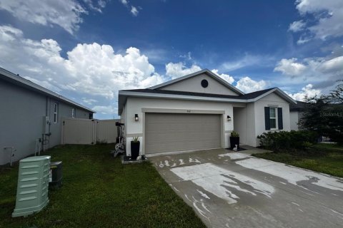 House in Lake Wales, Florida 4 bedrooms, 179.12 sq.m. № 2366719