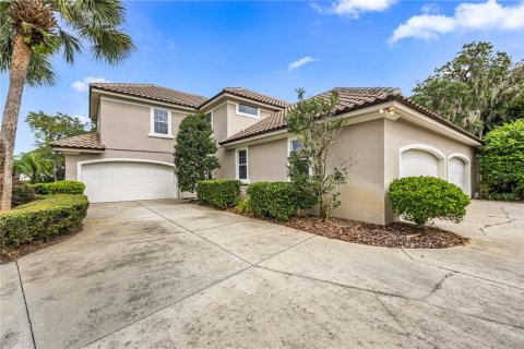 Villa ou maison à vendre à Chuluota, Floride: 4 chambres, 395.76 m2 № 2410352 - photo 5
