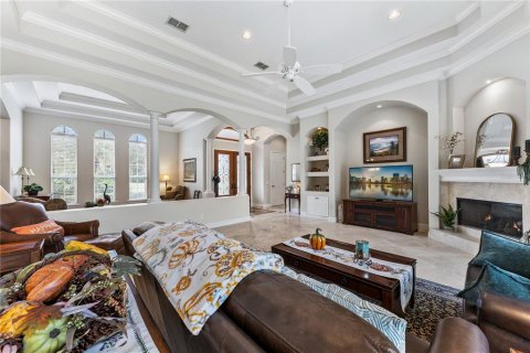 Villa ou maison à vendre à Chuluota, Floride: 4 chambres, 395.76 m2 № 2410352 - photo 9
