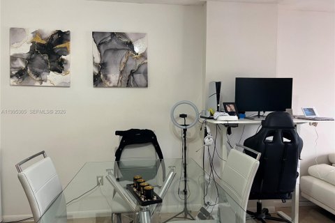 Condo in Cutler Bay, Florida, 1 bedroom  № 2058605 - photo 7