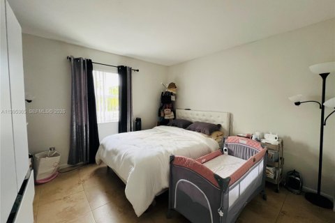 Condo in Cutler Bay, Florida, 1 bedroom  № 2058605 - photo 8