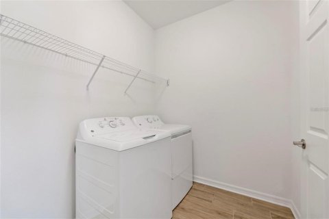Купить таунхаус в Сарасота, Флорида 6 комнат, 177.44м2, № 1781250 - фото 14