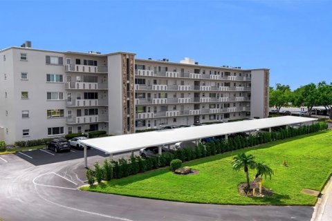 Condo in Bradenton, Florida, 1 bedroom № 2119068