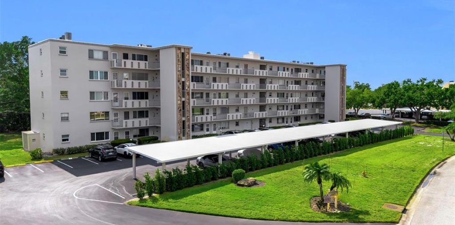 Condo in Bradenton, Florida, 1 bedroom  № 2119068