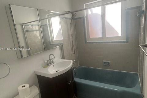 Снять в аренду кондоминиум в Майами-Бич, Флорида 2 спальни, 82.68м2, № 2033910 - фото 12