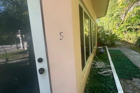 Снять в аренду кондоминиум в Майами-Бич, Флорида 2 спальни, 82.68м2, № 2033910 - фото 20