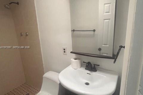 Снять в аренду кондоминиум в Майами-Бич, Флорида 2 спальни, 82.68м2, № 2033910 - фото 9