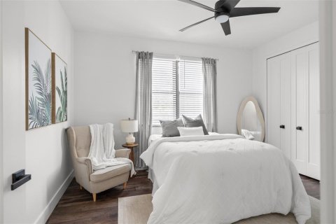 Touwnhouse à vendre à Pinellas Park, Floride: 3 chambres, 218.41 m2 № 2147581 - photo 21