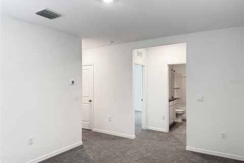 Casa en alquiler en Plant City, Florida, 3 dormitorios, 189.8 m2 № 1774842 - foto 9