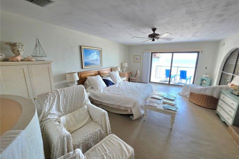 Condo in New Smyrna Beach, Florida, 3 bedrooms № 2226869 - photo 7