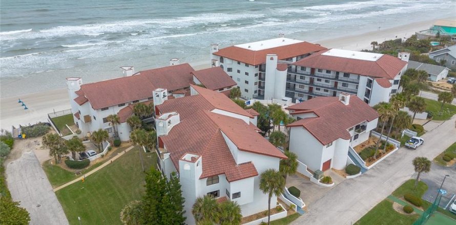 Condo in New Smyrna Beach, Florida, 3 bedrooms № 2226869