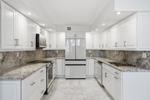 Adosado en venta en Aventura, Florida, 4 dormitorios, 232.07 m2 № 2036041 - foto 14