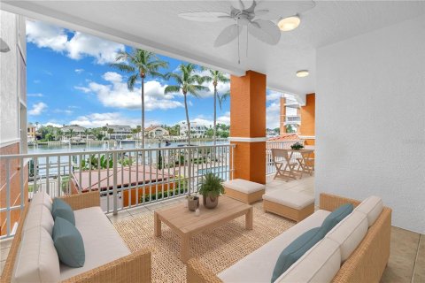 Condo in Tierra Verde, Florida, 3 bedrooms  № 2367129