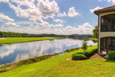 Villa ou maison à louer à Bradenton, Floride: 3 chambres, 165.92 m2 № 2350119 - photo 4