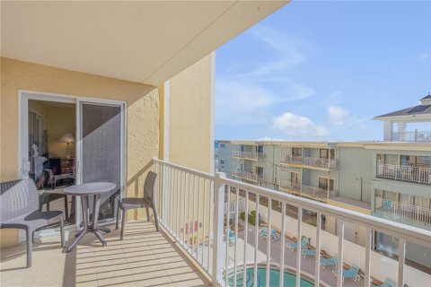 Condo in New Smyrna Beach, Florida, 2 bedrooms  № 1528521 - photo 28